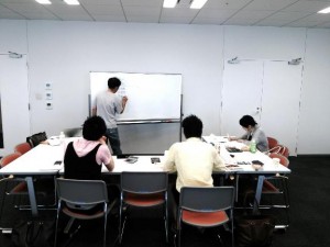 こちらは和気あいあいとした雰囲気です。